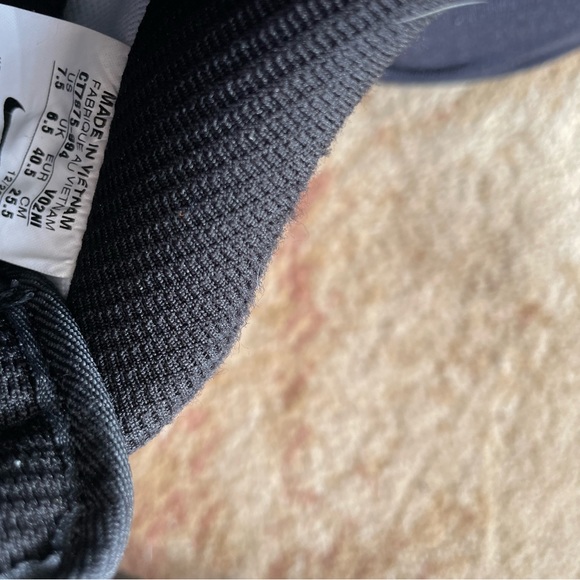 Worn once! Custom designed Nike Air. US size 7.5 - Picture 5 of 6